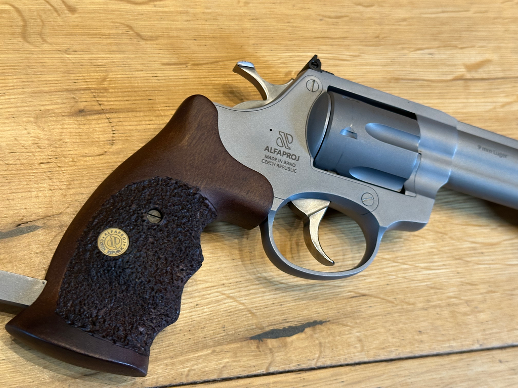 Alfa_LBR_9mm_Luger_6-shot_Stainless_4