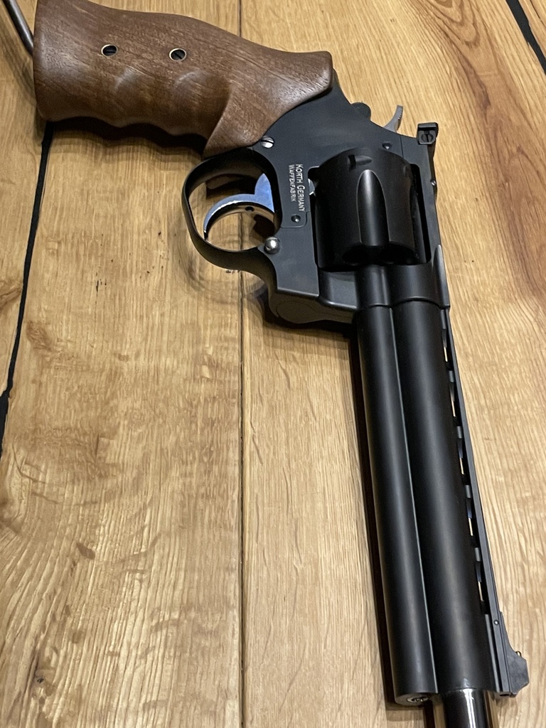 Korth_NSC__357_Magnum__38_Special_6-shot_3