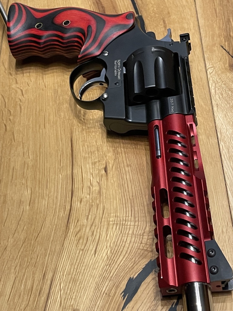 Korth_NXA_9mm_Luger_8-shot_in_Red_4
