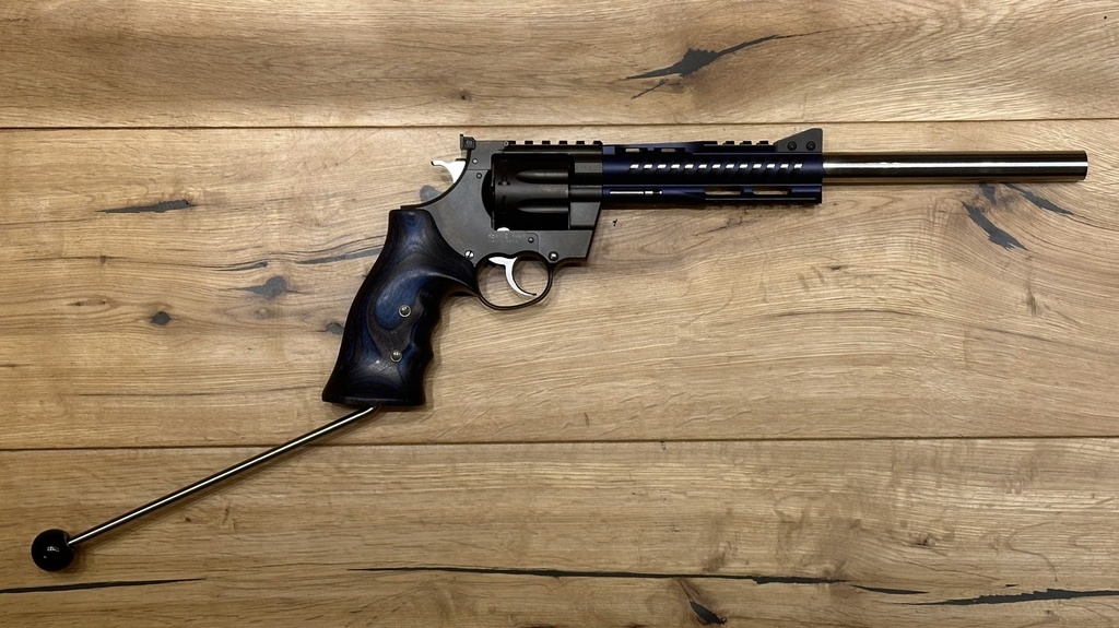 Korth_NXA_9mm_Luger_8-shot_in_Blue_2