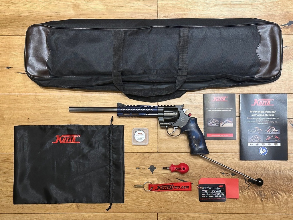 Korth_NXA_9mm_Luger_8-shot_in_Blue_9