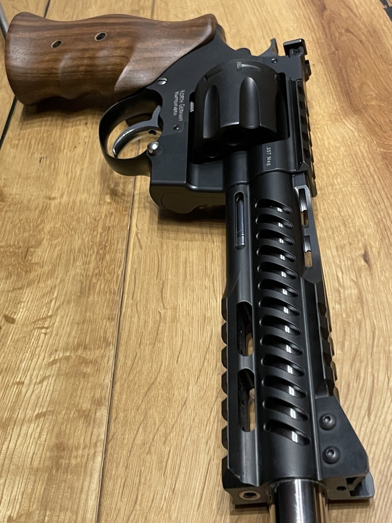 Korth_NXS__357_Magnum__38_Special_8-shot_5