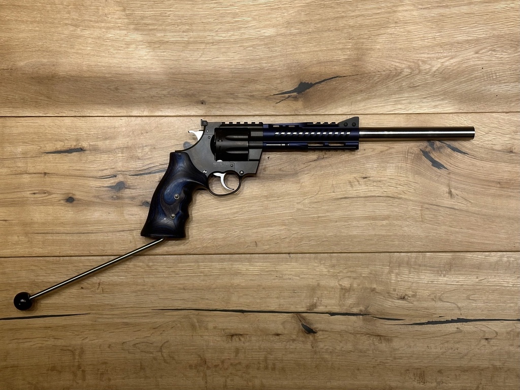 Korth_NXA__357_Magnum__38_Special_8-shot_in_Blue_2